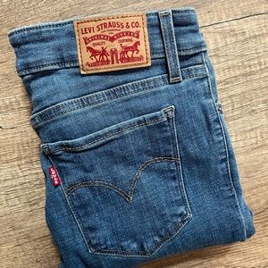 Straight leg skinny jeans